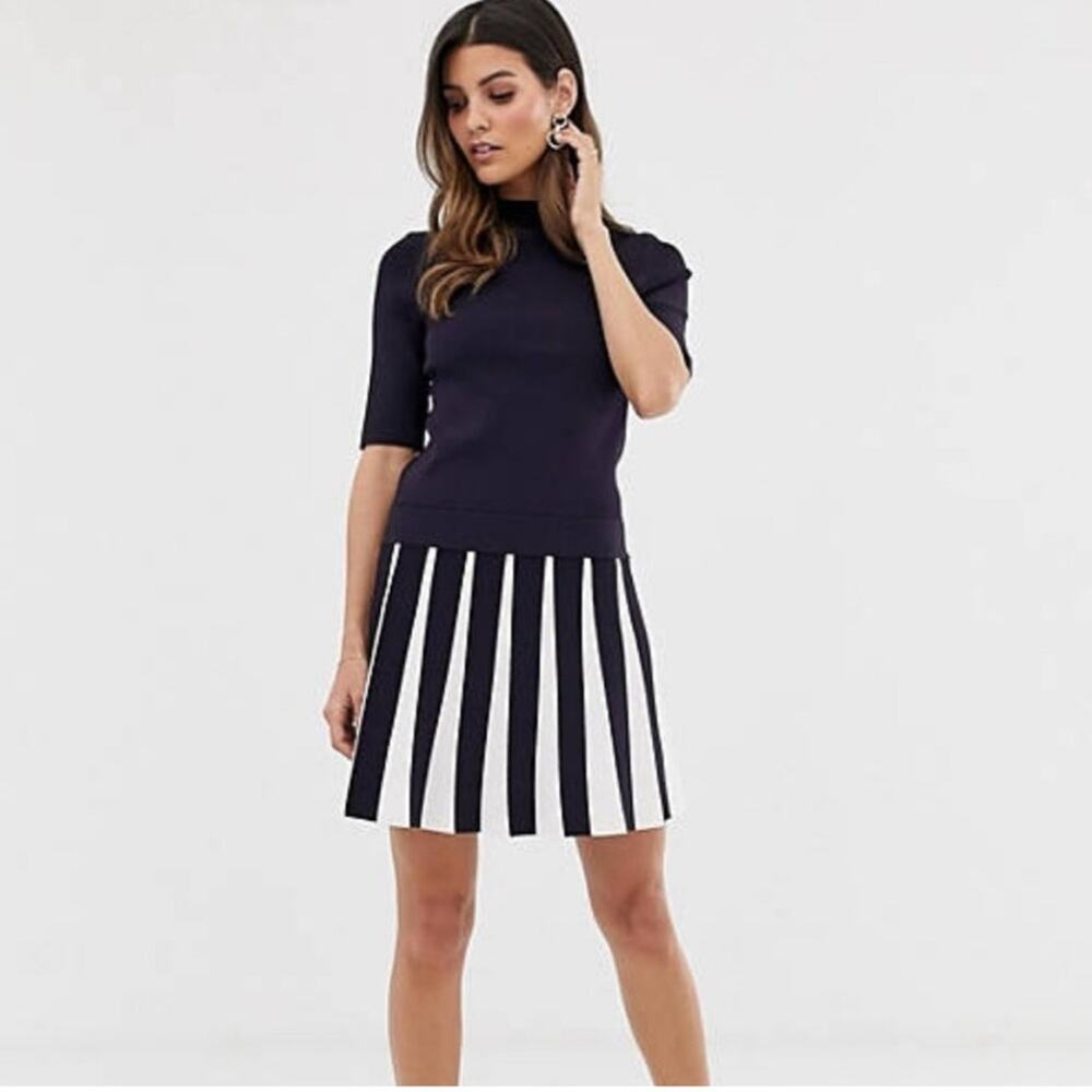 NWT Ted Baker Pleat Hethia Skirt Knitted Flippy Dress Navy Size US 12